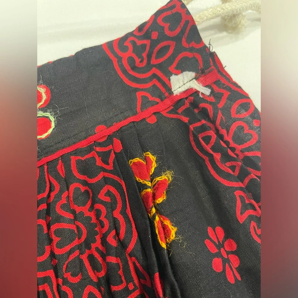 N/A bright red